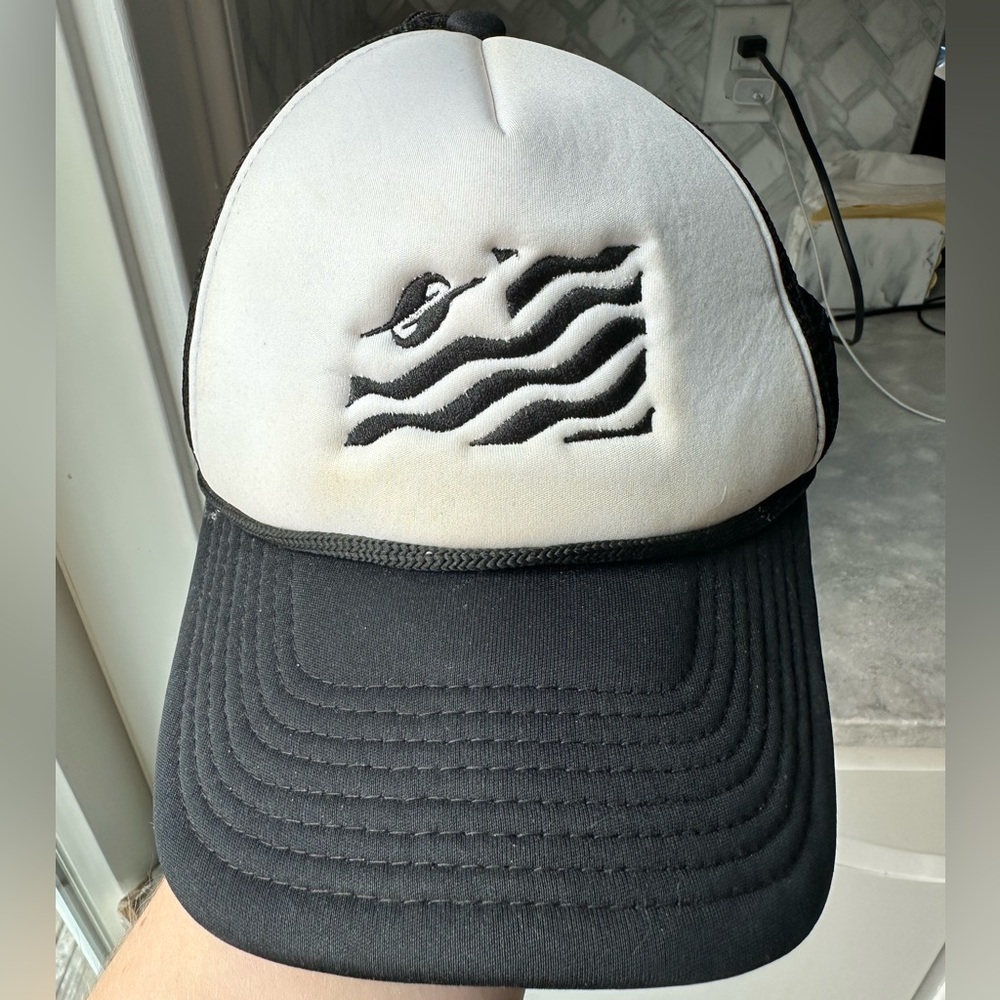 The Met Hat